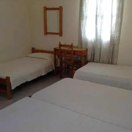 فندق To Let Katerina & John's 2*